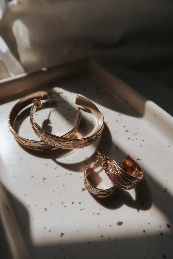 Isla Hoops Large-Gold