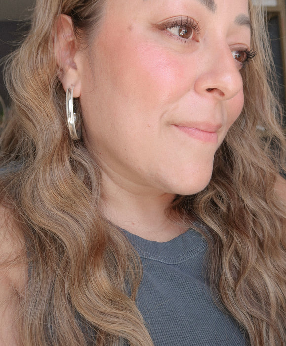 Tessa Hoops Large-Silver